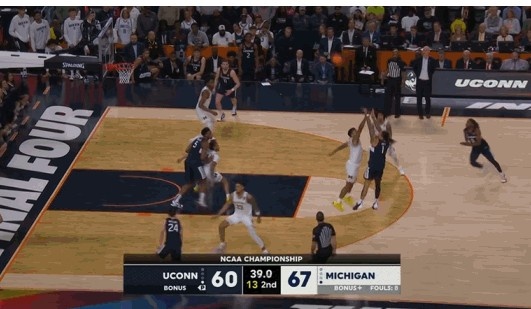 星空体育-还有悬念！索罗·鲍尔干拔打板三分命中 康大剩37.2秒追到差4分